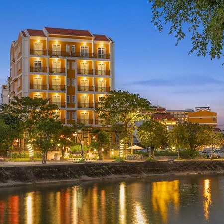 Royal Riverside Hoi An Hotel & Spa Exterior photo